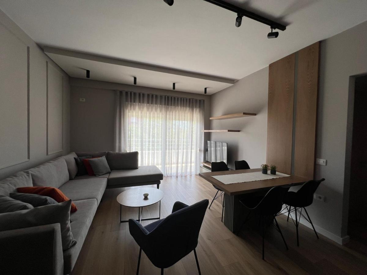 Coral Apartments ساراندا المظهر الخارجي الصورة